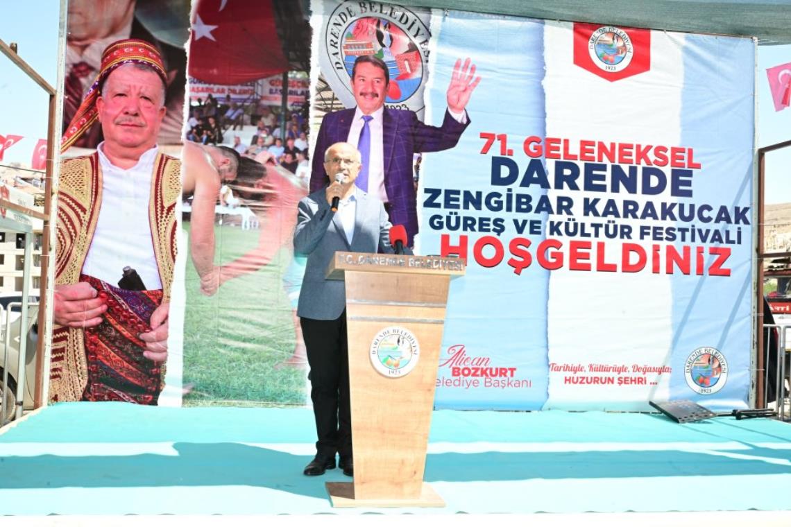 Darende Zengibar Karakucak Güreşleri ve Festivalinde Konuşan Başkan Er;
