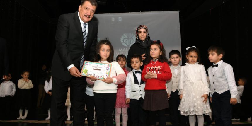 NEZAKET OKULLARINDAN İLK KARNEM ETKİNLİĞİ