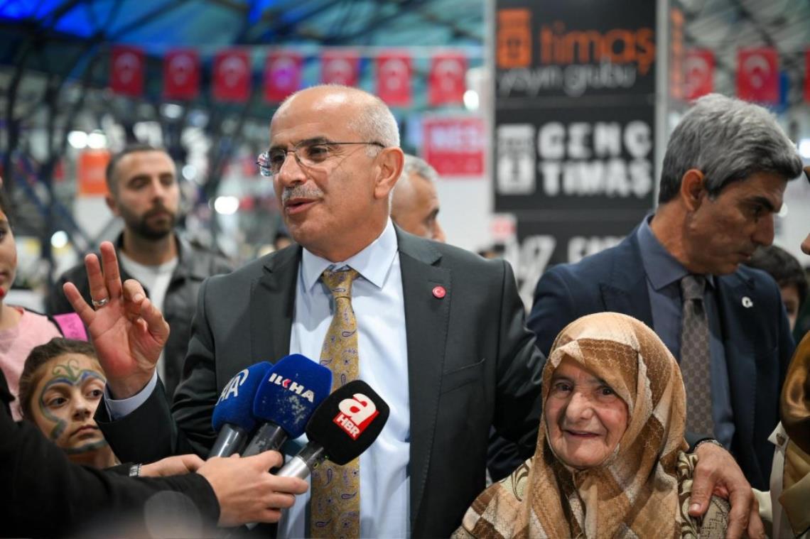 BAŞKAN ER AZİM VE KARARLILIKLA BAŞARILAMAYACAK HİÇBİR ŞEY YOK