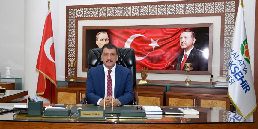 Mübarek Günlerin Birlik Ve Beraberliğimizi Pekiştirmesini Temenni Ediyorum