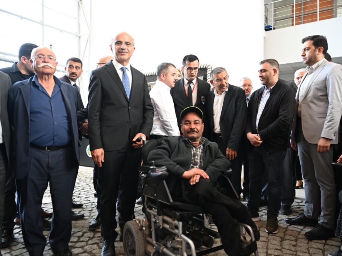 BAŞKAN ER TEBRİKLERİ KABUL ETTİ